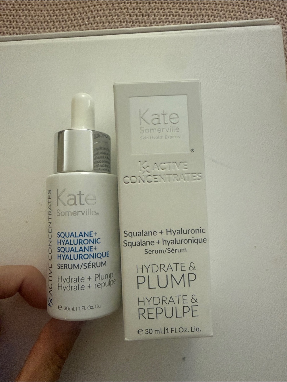 Kate Somerville Hydrate & Plump Serum - White
